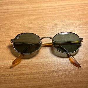 Vintage 1990s Ray-Ban Sunglasses